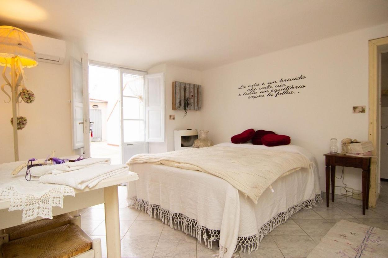 200Metri Dal Mare Raffinato Chalet Con Giardino Apartment Marina Di Pisa Exterior photo